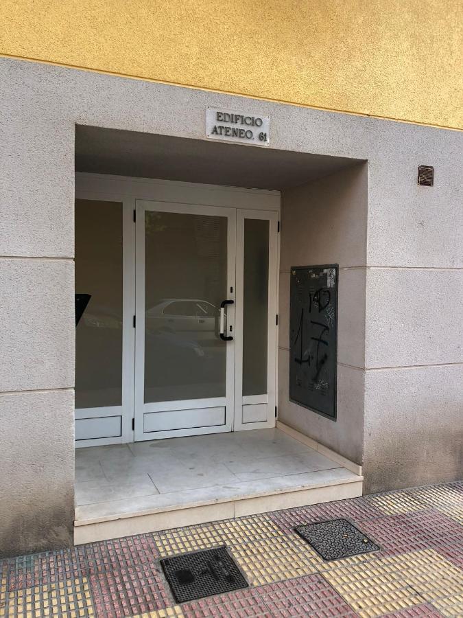 Centrico Apartamento Nova Bega Cerca Del Mar Кульєра Екстер'єр фото